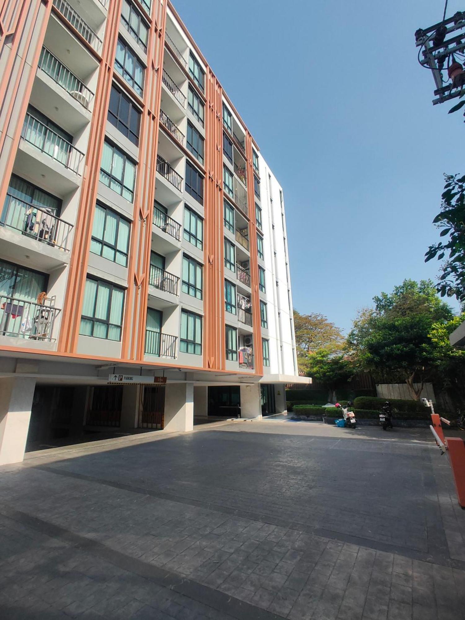 Notthing Hill Charoenkrung93 Condominium Godown Rum bild